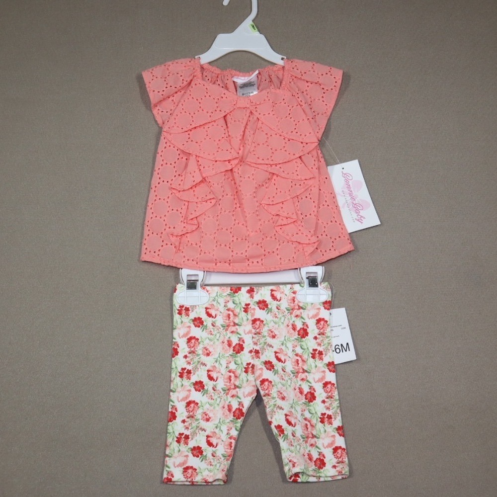 Bonnie Baby Baby Girls Short Sleeve Ruffle Eyelet‎ Top and Floral Capri - Coral